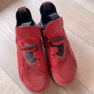 Air Jordan basketball shoes for men